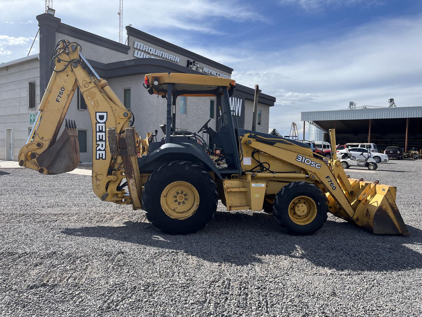 ./imagenes/INVOICE/2019/17749/BACKHOE JOHN DEERE 310SG (18).JPG
